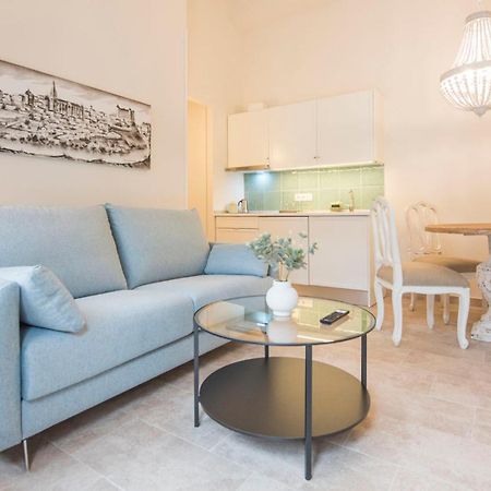 Apartamentos Florinda De La Cava Toledo - 7 المظهر الخارجي الصورة
